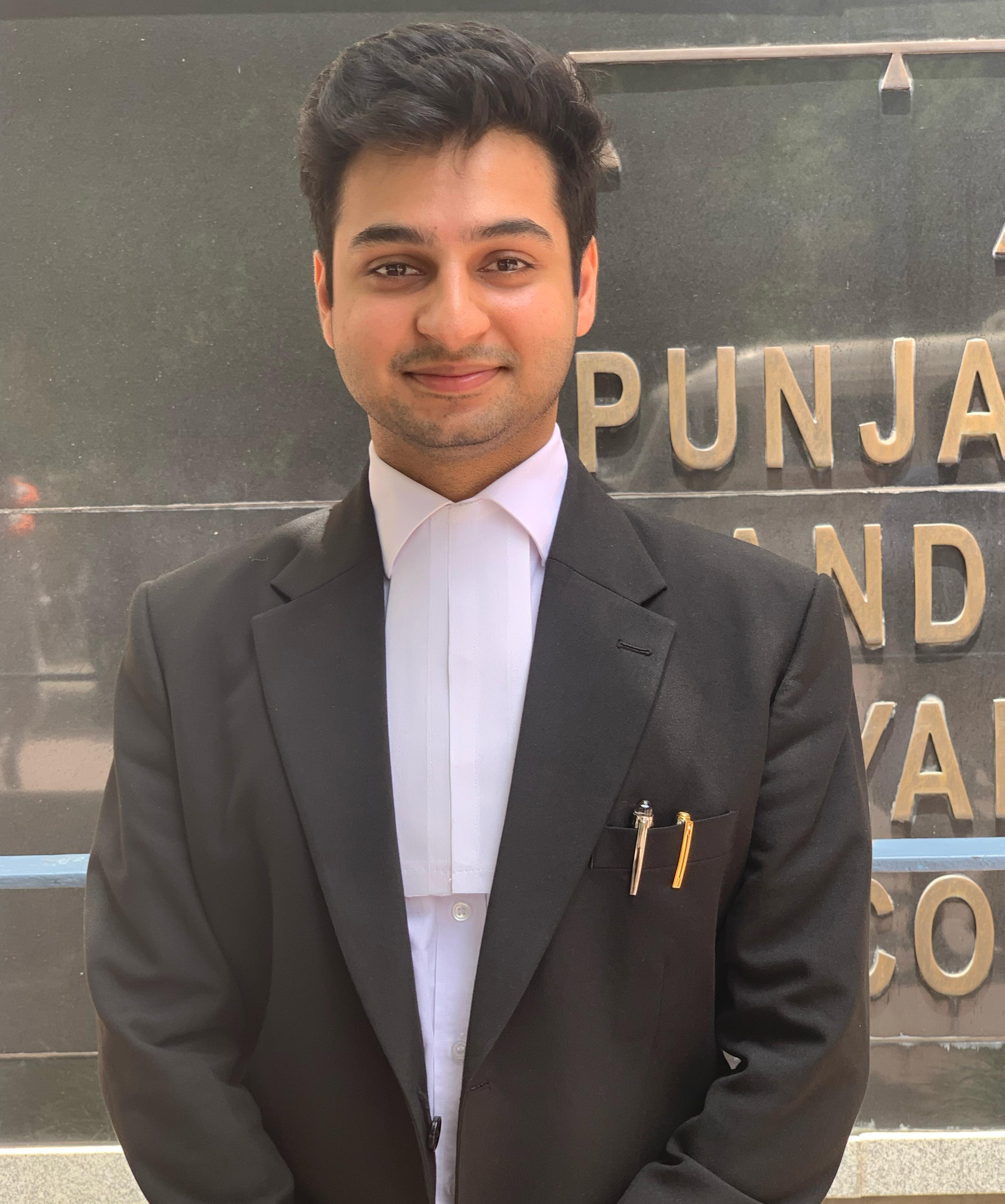 Adv. Shailesh Aggarwal